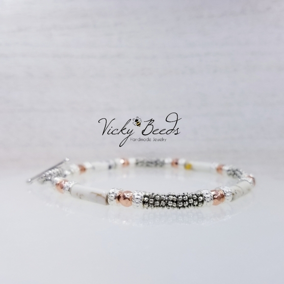 White Turquoise Beaded Gemstone Toggle Bracelet - Picture 6 of 8